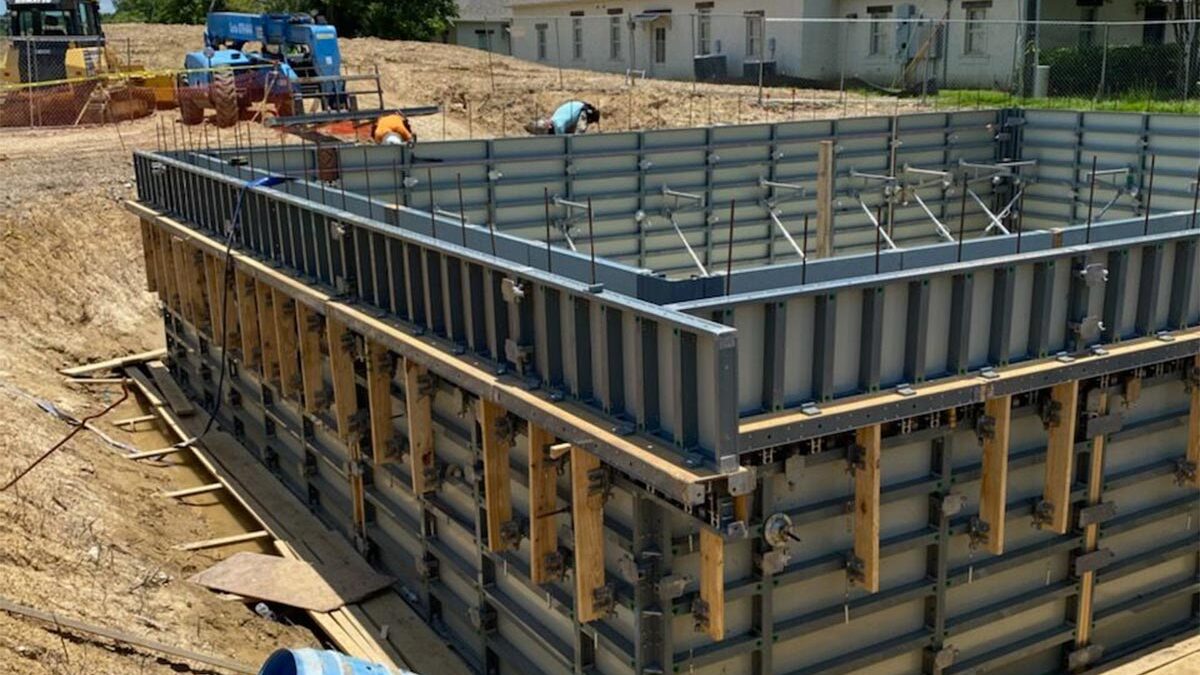 Complete Forming Systems